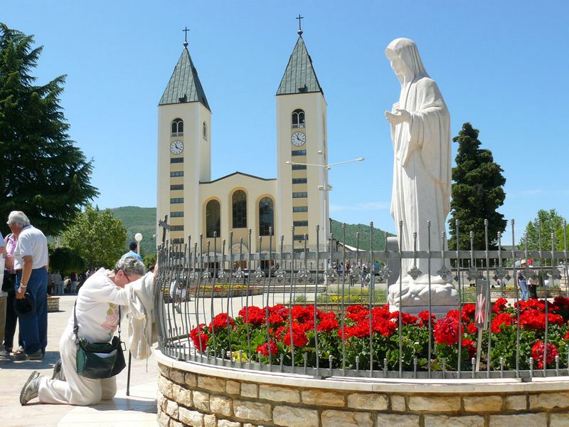2915 2289 Excursions To Medjugorje Bosnia And Hercegovina 