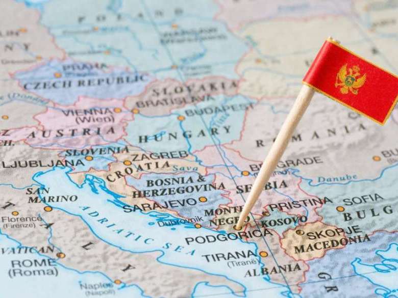 Черногория стала первой страной в Европе без COVID-19!